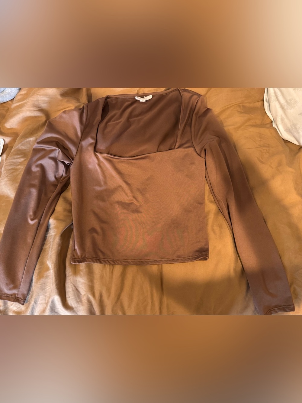 Square-Neck Long Sleeve Top in Rich Brown